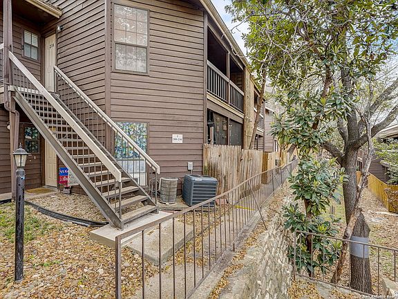 2nd image of 8655 DATAPOINT DR #213