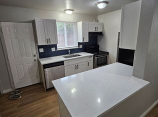 Puget sound 4 plex, Tacoma, WA 98409