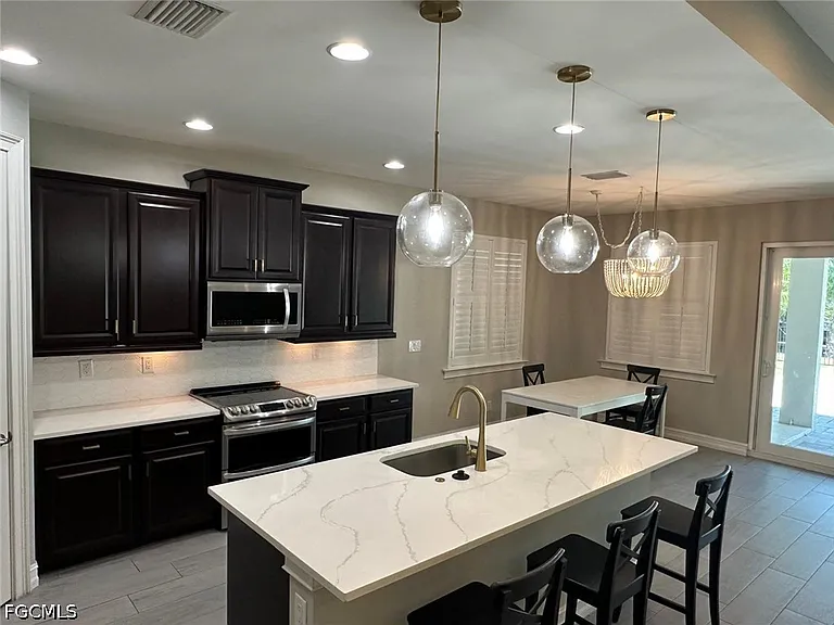 13451 Seaside Harbour Dr — Photo 9