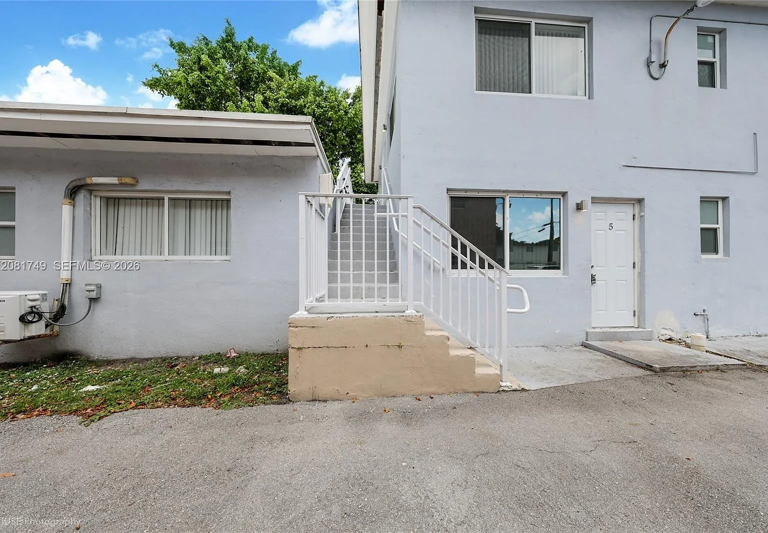 Lawrence Estates Land Cos — Photo 1