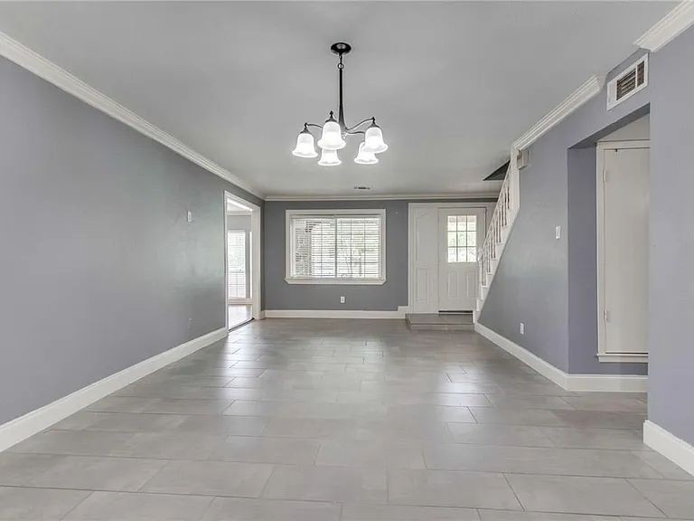 2310 Ridgedale Dr — Photo 7