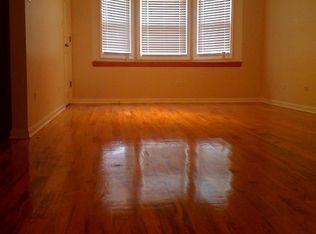 2532 W Carmen Ave #1, Chicago, IL 60625