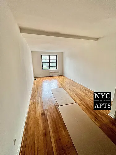 1450 2nd Ave #5C Photo 1