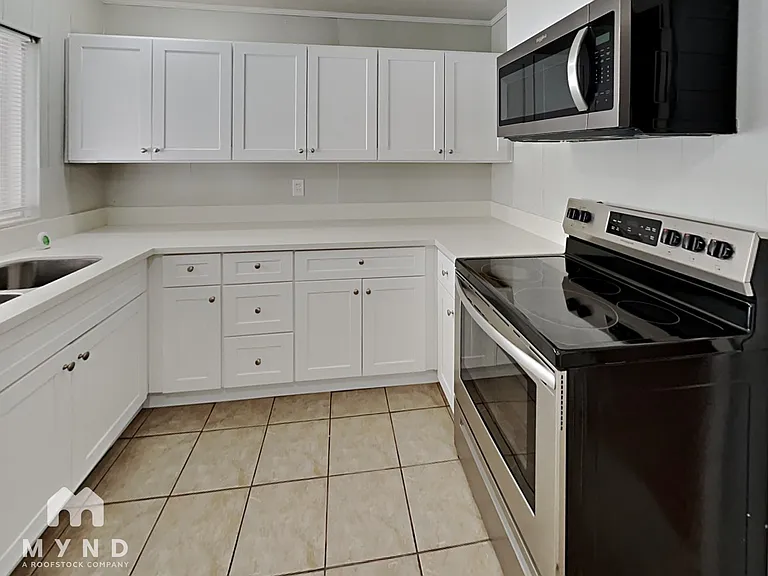4406 Hayes Pl — Photo 3