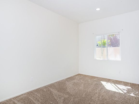 4th image of 26812 Rodeo Ct