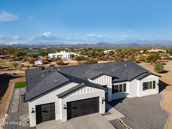 3rd image of 15444 E Palo Brea Lane