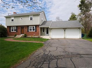 97 Leigus Rd, Wallingford, CT 06492