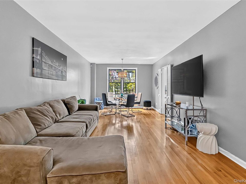 1st image of 665 Thwaites Place #5H