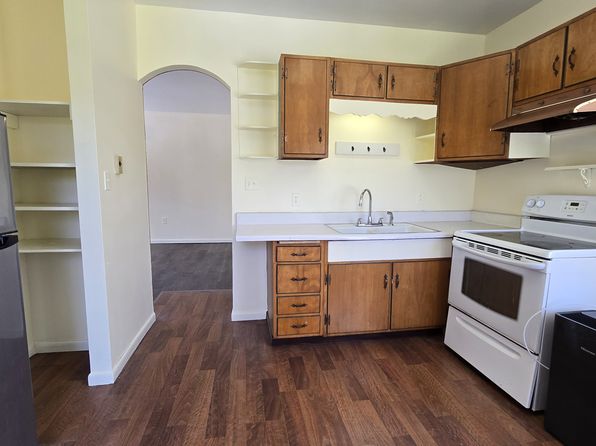 (undisclosed Address), East Chatham, NY 12060