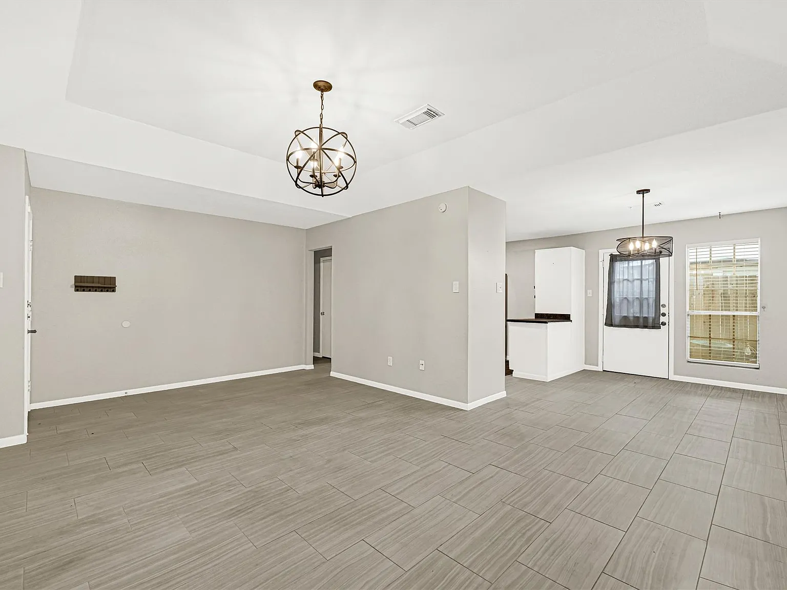 2 bed, 2.0 bath, 1029 sqft, $1,750 — Photo 3