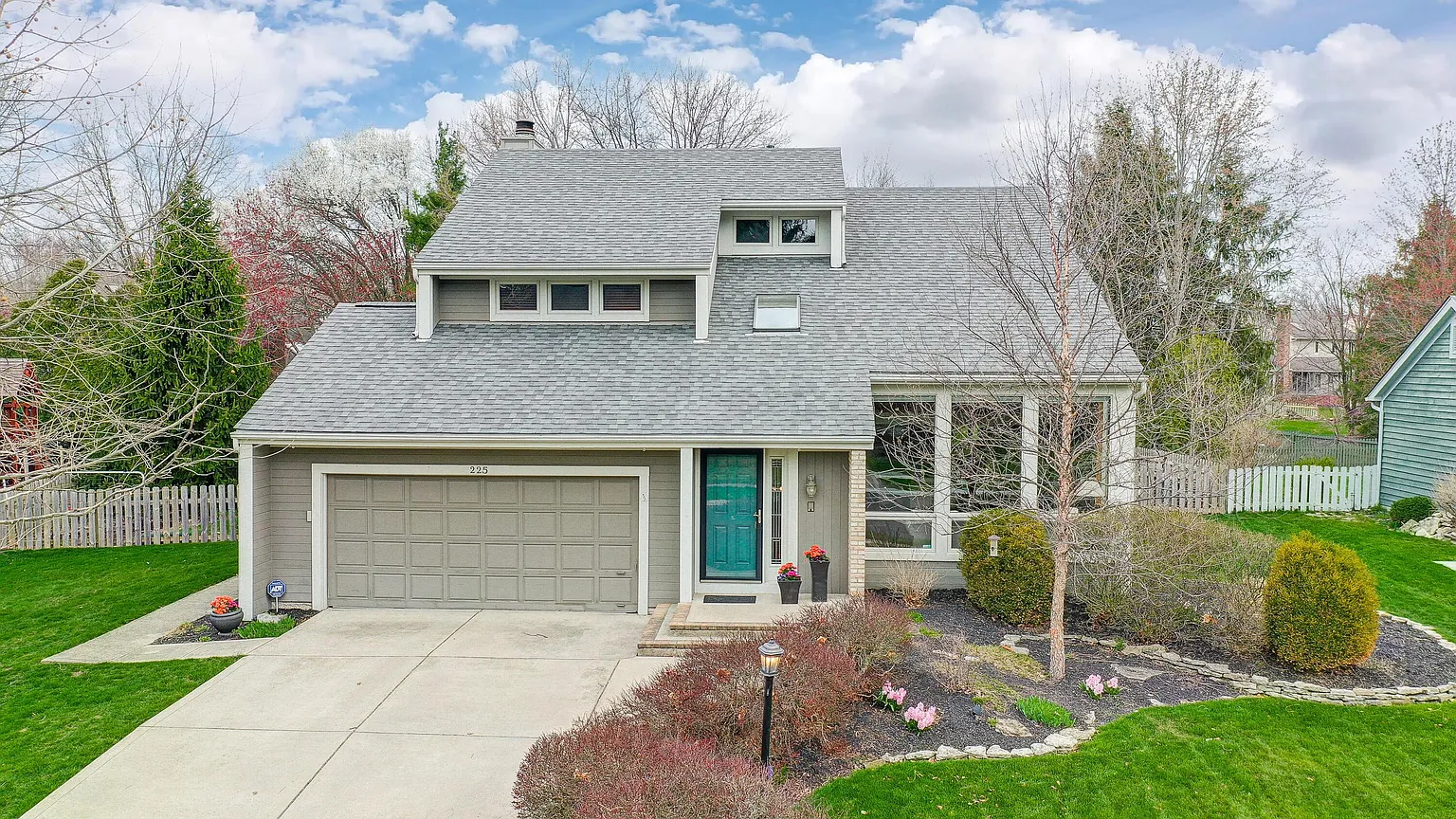 225 Olentangy Ridge Pl photo 1