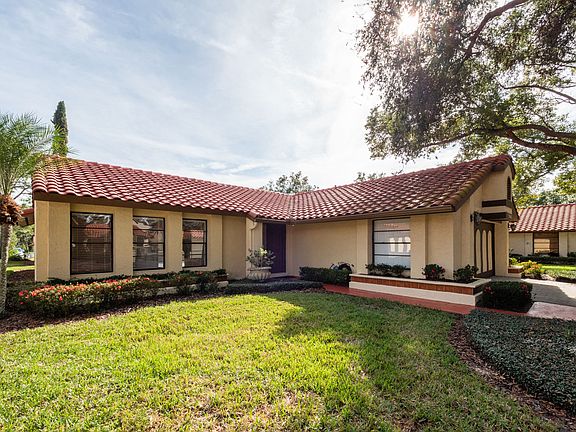2nd image of 7905 N Marbella Ct