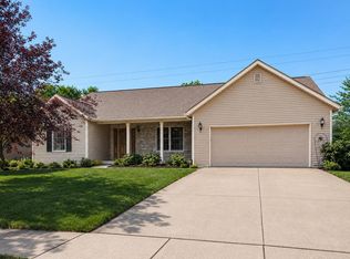 1453 Hickory Gate Dr, Marysville, OH 43040