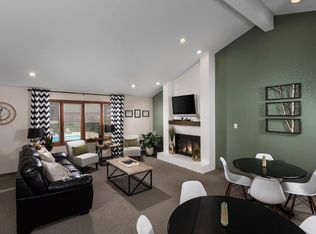 Country Club Village, West Des Moines, IA 50265