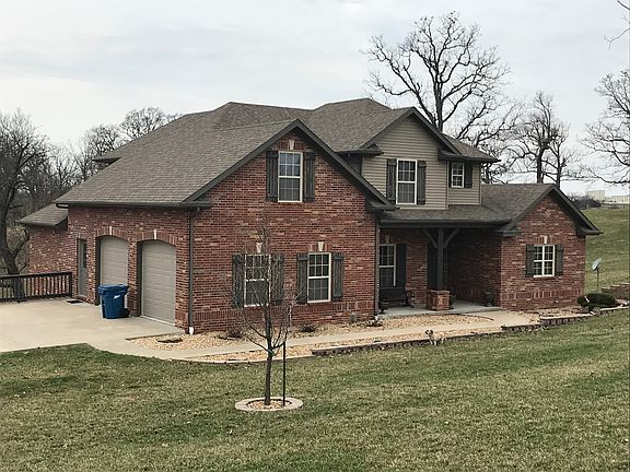 Front left from yard