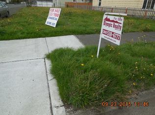 1022 W Heron St, Cosmopolis, WA 98520