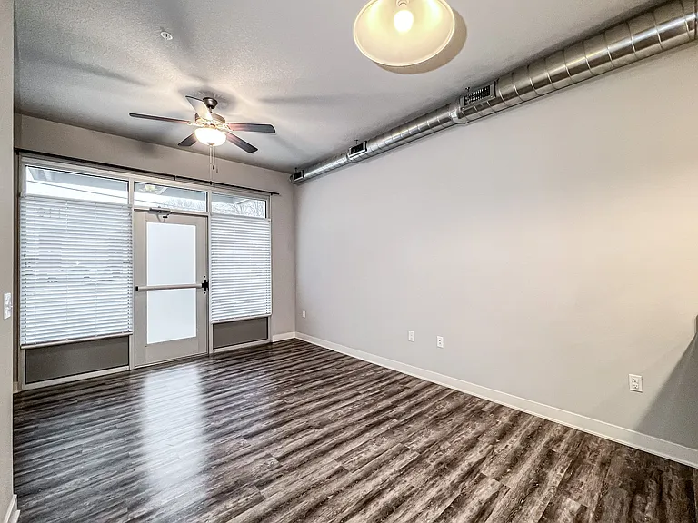 Uptown Lofts — Photo 15