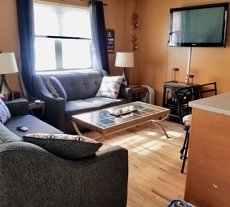 1st image of 2605 2nd St APT 2