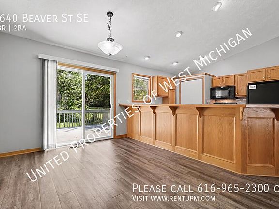 2nd image of 8640 Beaver St SE