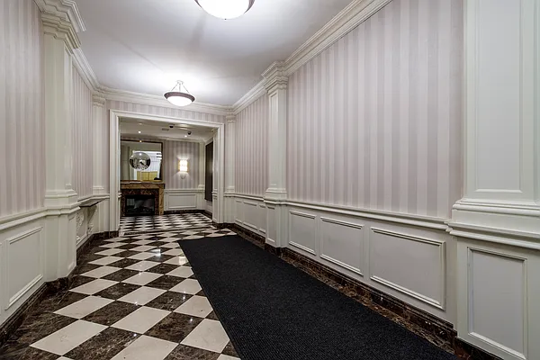 Sold by Crosstown Apartments NYC | media 10