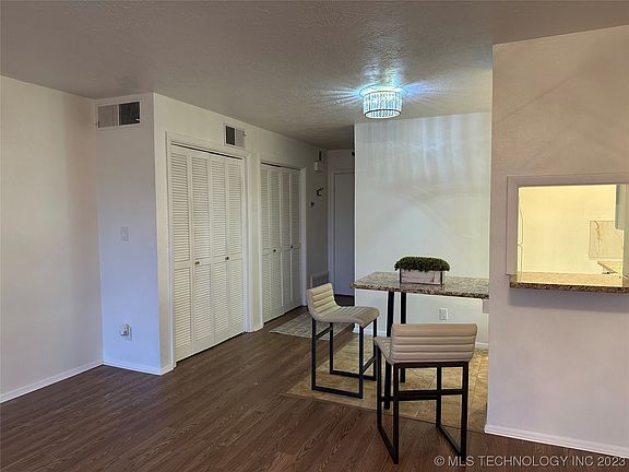 5th image of 123 Falconhead Dr Unit I