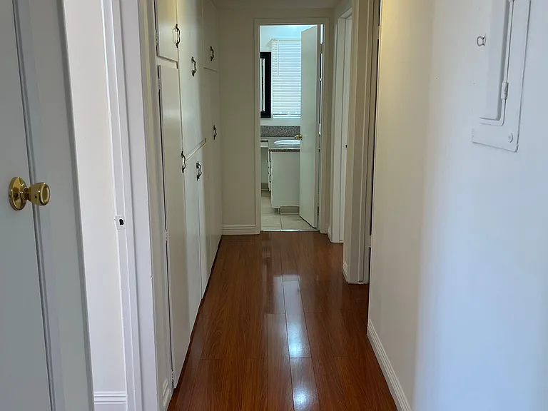 1065 S Holt Ave #2 — Photo 11