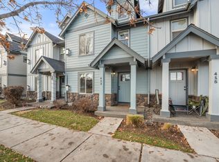 413 NW 25th St, Redmond, OR