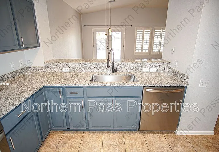 5902 Redstone Mesa Ct — Photo 7