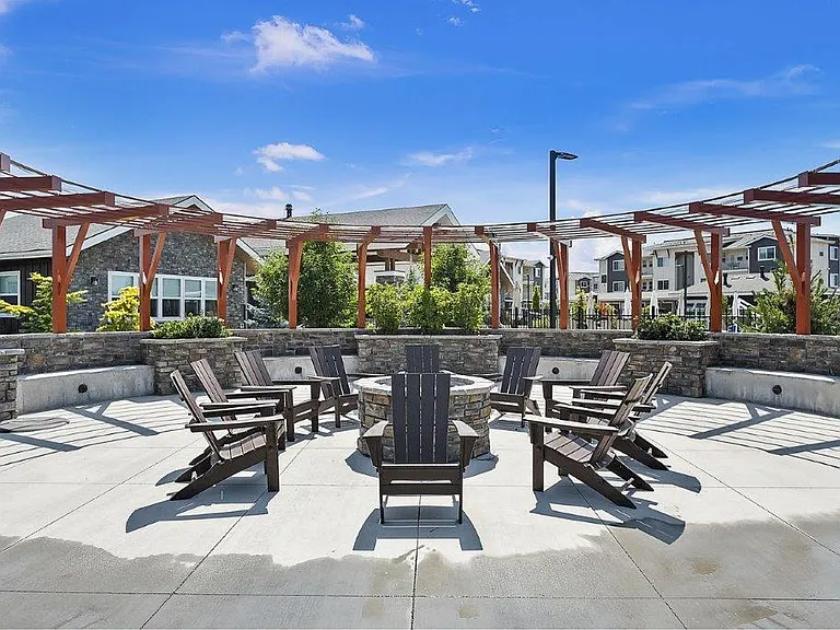 The Lakes at Eagle — Photo 26