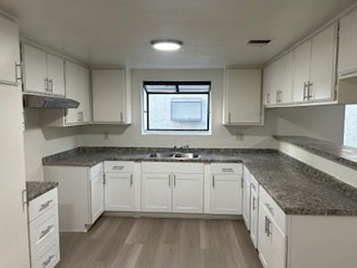 Full view of kitchen.