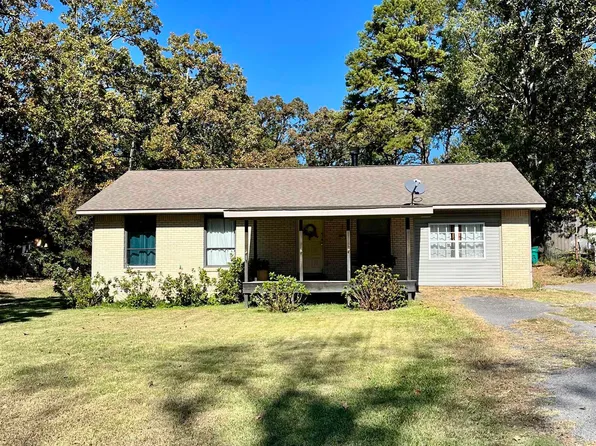 2540 Lakeside Dr, Benton, AR 72019