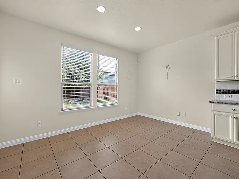 16208 McAloon Way — Photo 11