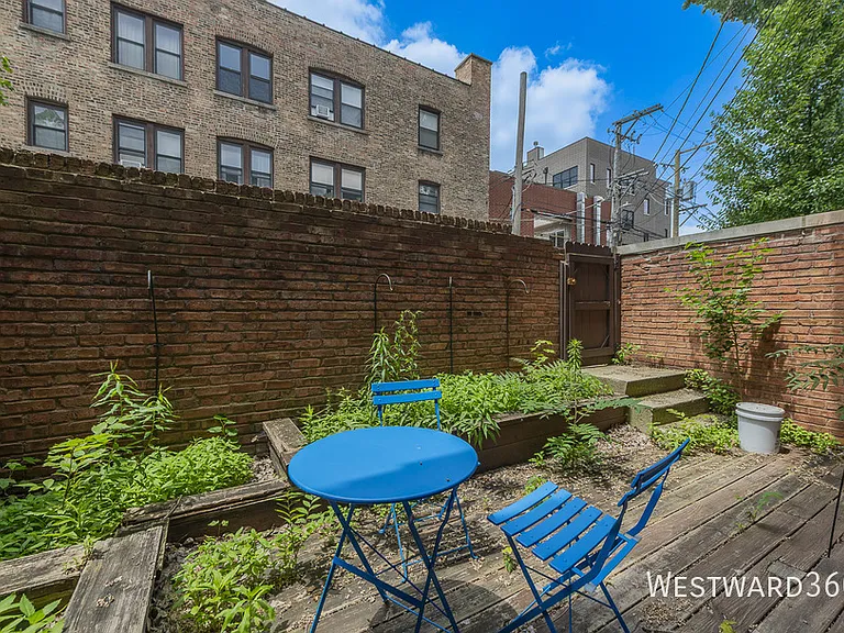 740 W Webster Ave #G — Photo 14