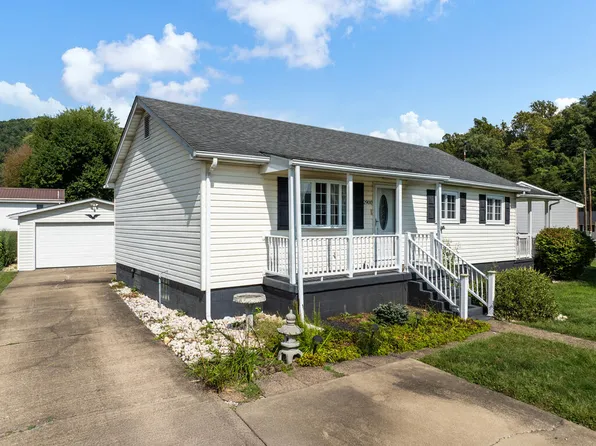 2900 Fernwood Avenue, Moundsville, WV 26041