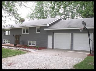 33773 Lone Tree Pl, Macon, MO 63552