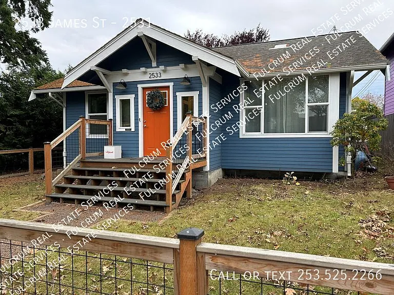 2533 James St #2531 — Photo 1