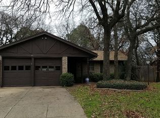 2811 Bent Tree Ln, Arlington, TX 76016