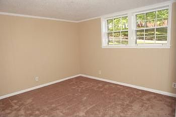 4th image of 533 Aurelia Lynn Dr