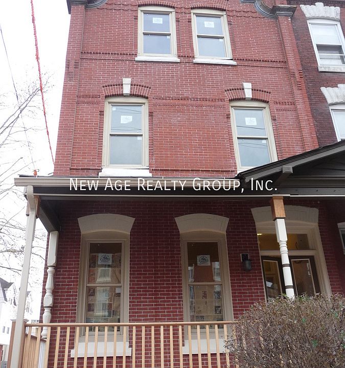1st image of 4018 Spring Garden St APT 2R