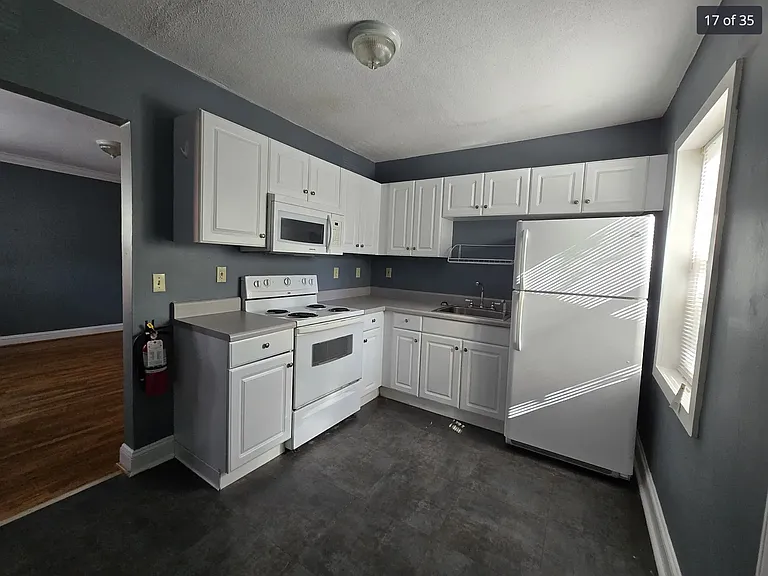 400 Chamberlain St #B — Photo 7