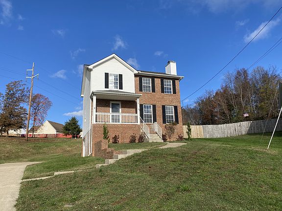 3rd image of 919 Roedeer Dr