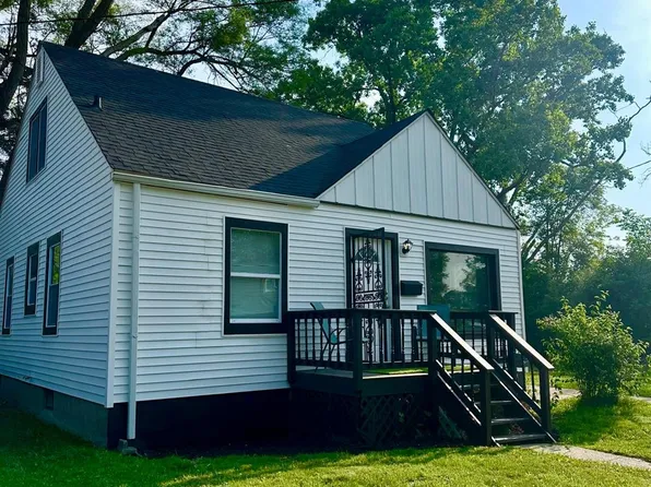 2825 Raskob St, Flint, MI 48504