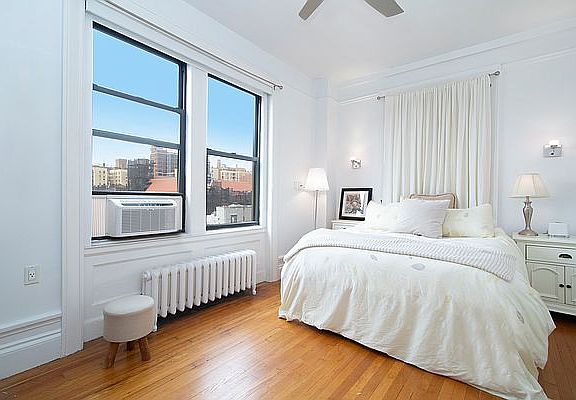 4th image of 510 Cathedral Pkwy #8F