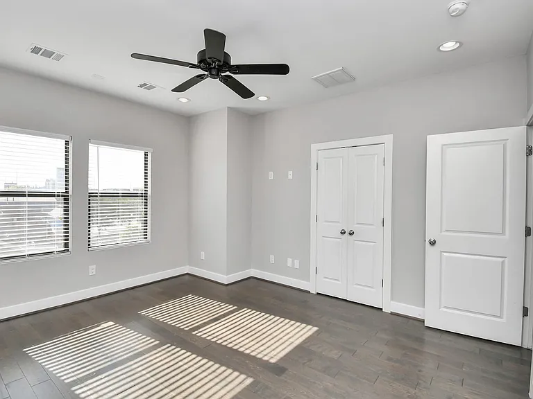 308 Palmer St — Photo 24