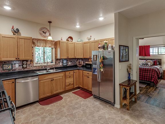 3rd image of 5870 Fledgling Way NW