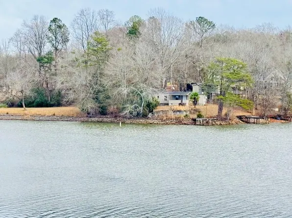 1143 Jets Landing Rd, Abbeville, SC 29620