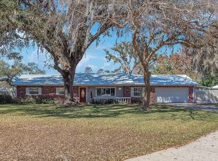 2004 Capri Rd, Valrico, FL 33594