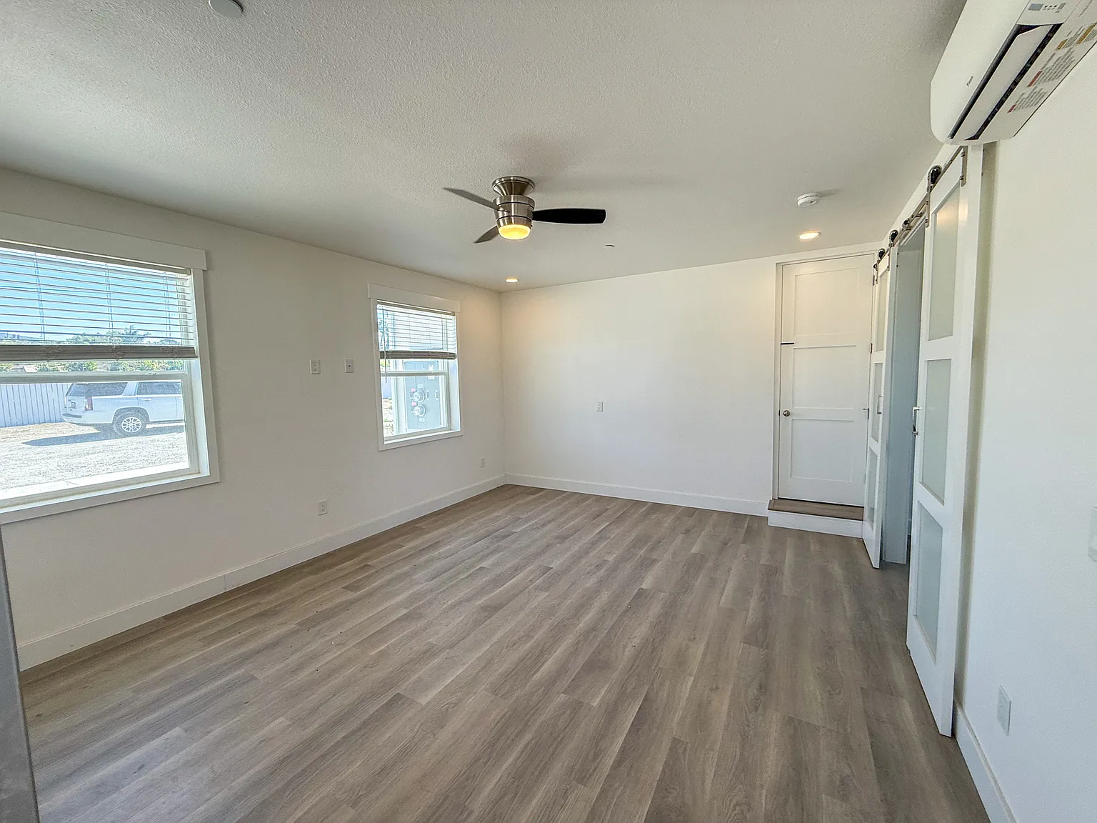 1 bed, 500 sqft, $1,895 — Photo 3