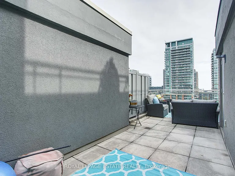 1029 King St W #837 — Photo 16