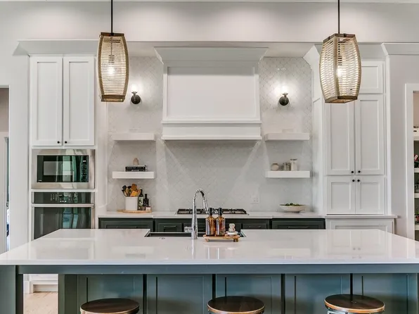 4200 Hunter Glen Dr, Oklahoma City, OK 73179